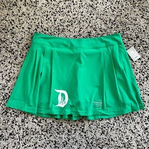 Disney Women’s Disneyland Logo Pleated Skort Skirt Green Athleisure Stretch 2X